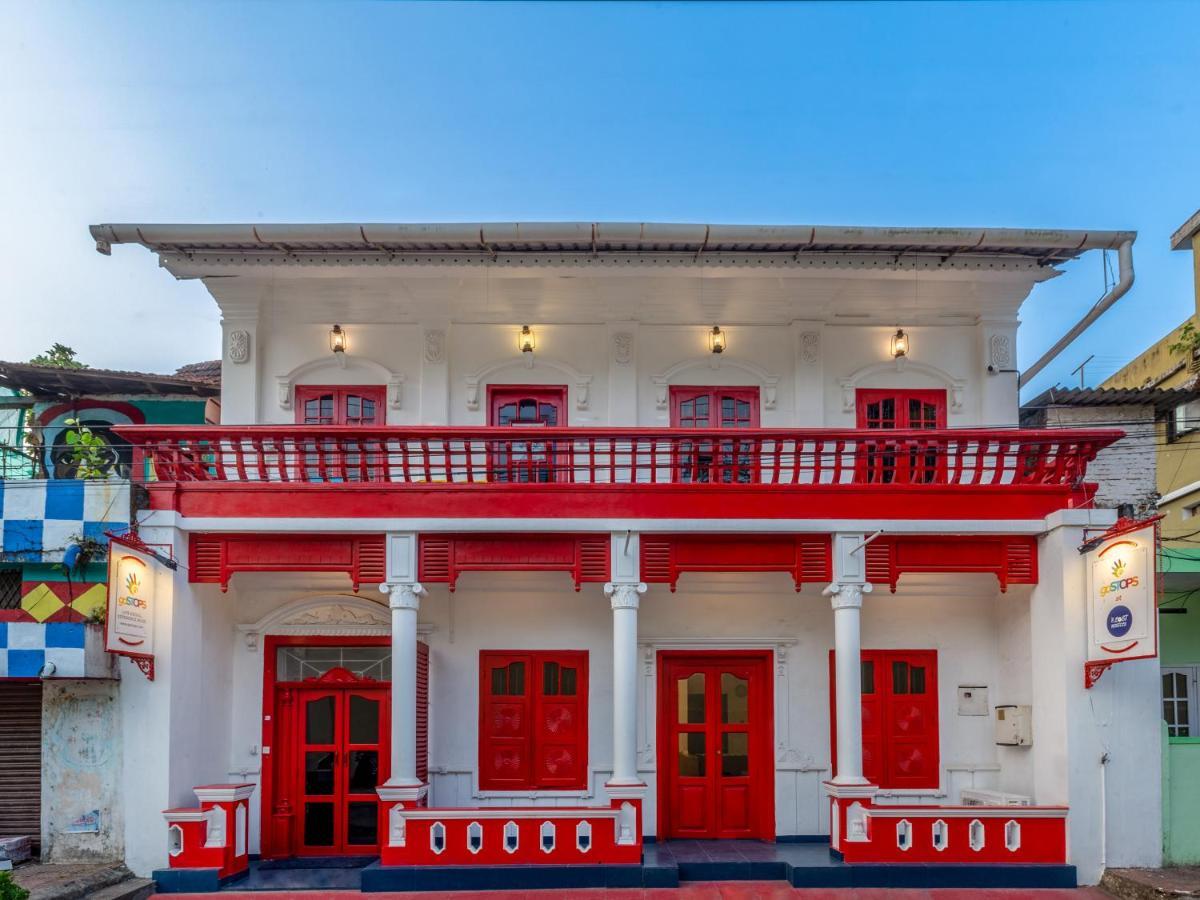 Gostops Lite Kochi Exterior photo